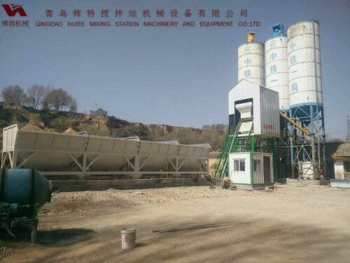 輝特攪拌站50站采用計算機(jī)加儀表的控制系統(tǒng)，計算速度快